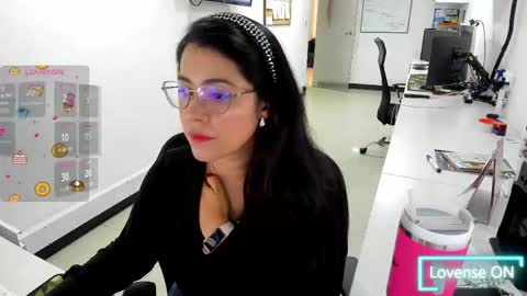 studcb_ online show from April 16, 9:39 pm