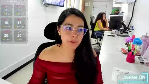 Snapshot of studcb_ chatting on June 17, 9:27 pm studcb_ online show from June 17, 9:27 pm