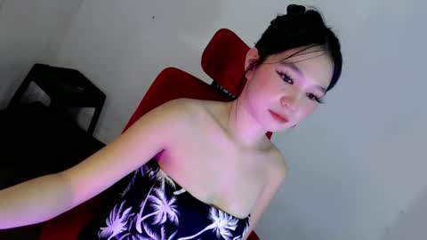 IM FLORIE online show from May 26, 8:21 am