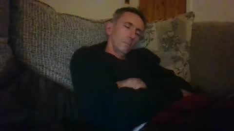 stuuuey73 online show from October 28, 11:18 pm