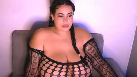 stweetemmac1 online show from May 22, 2:40 am