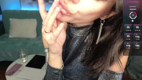 Su4e4ka555 online show from January 26, 7:09 pm