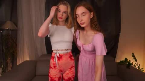 Snapshot of suannedoriean chatting on November 8, 2:56 am Mure online show from November 8, 2:56 am