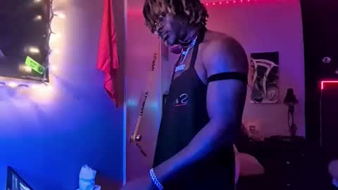 Snapshot of suavechocolatecity chatting on October 24, 2:30 am Hot Chocolate online show from October 24, 2:30 am