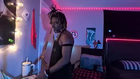 Snapshot of suavechocolatecity chatting on November 29, 10:51 am Hot Chocolate online show from November 29, 10:51 am