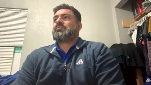 suavecito67 online show from March 7, 4:13 am