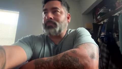 suavecito67 online show from March 17, 1:21 am