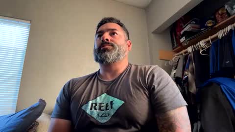 suavecito67 online show from May 12, 1:58 am