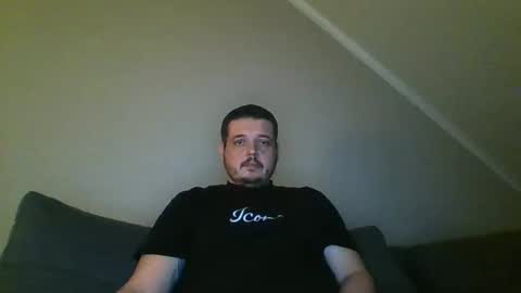 Snapshot of sub3100 chatting on February 14, 10:50 pm 420Fun online show from February 14, 10:50 pm