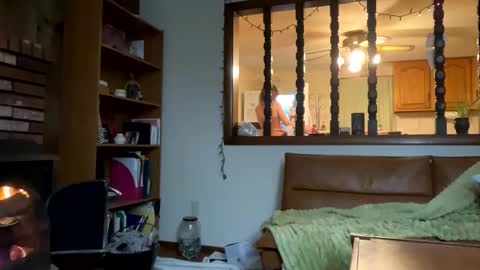 sub4you69brat online show from March 9, 12:31 am