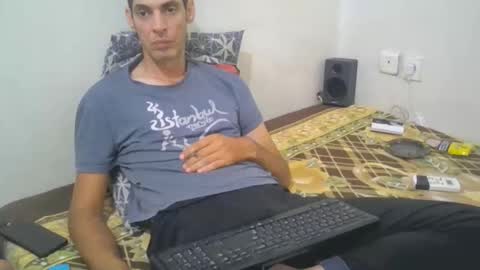 Snapshot of subbdsm82 chatting on September 29, 7:08 pm subbdsm82 online show from September 29, 7:08 pm