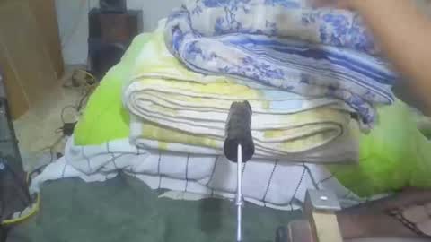 Snapshot of subbdsm82 chatting on October 25, 12:29 am subbdsm82 online show from October 25, 12:29 am