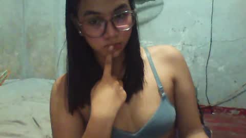 Snapshot of submissivenimss chatting on July 24, 2:04 pm submissivenimss online show from July 24, 2:04 pm