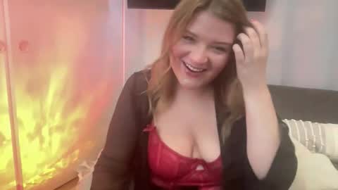 Scarlet online show from May 7, 7:19 pm
