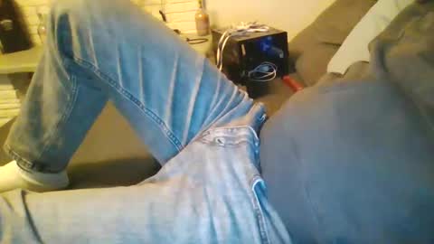 Snapshot of submissivguy chatting on January 23, 8:02 pm submissivguy online show from January 23, 8:02 pm