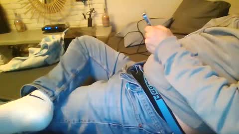 Snapshot of submissivguy chatting on February 23, 8:33 pm submissivguy online show from February 23, 8:33 pm