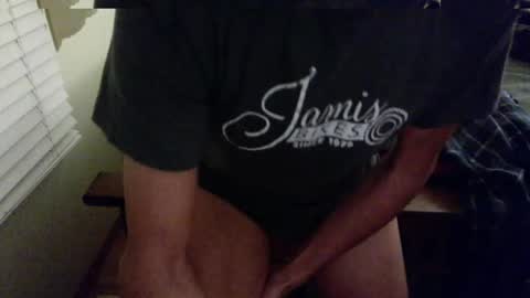 Submitted4u online show from November 20, 10:53 pm