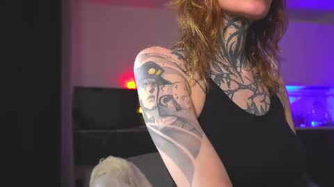 Snapshot of succubus_66 chatting on August 7, 8:16 am succubus_66 online show from August 7, 8:16 am