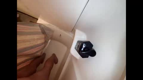 Snapshot of suck_me810555 chatting on November 4, 9:58 pm suck_me810555 online show from November 4, 9:58 pm