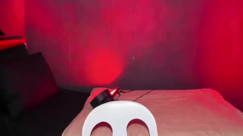 Snapshot of suckablecockoffreya chatting on January 11, 5:07 pm JADE ELYSE online show from January 11, 5:07 pm