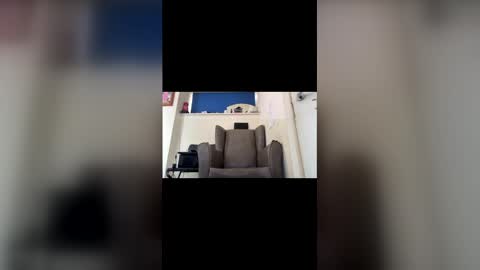 suckcockyh online show from April 18, 9:13 am