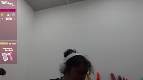 Sucky  online show from February 4, 12:22 pm