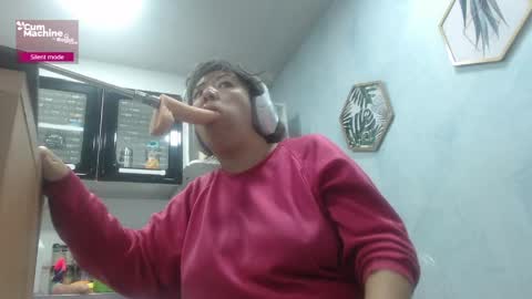 Sucky  online show from April 19, 12:04 pm