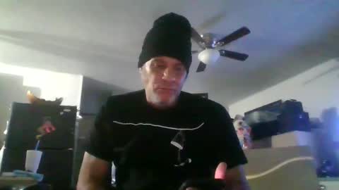 SUCKITU812 online show from January 19, 11:56 am