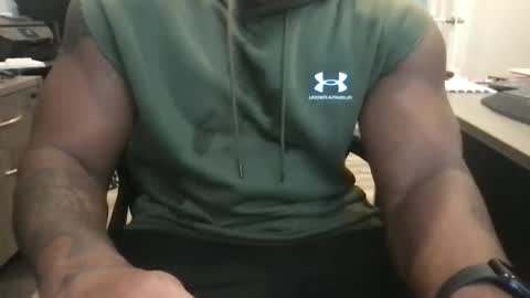 suckonthis318 online show from February 28, 7:04 pm