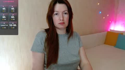 Snapshot of sugar_desire chatting on March 6, 4:49 pm Instagram faroffland online show from March 6, 4:49 pm