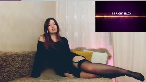 Snapshot of sugar_desire chatting on March 7, 4:44 pm Instagram faroffland online show from March 7, 4:44 pm