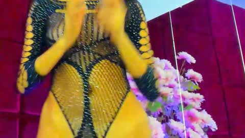 Sugar online show from October 22, 6:40 pm