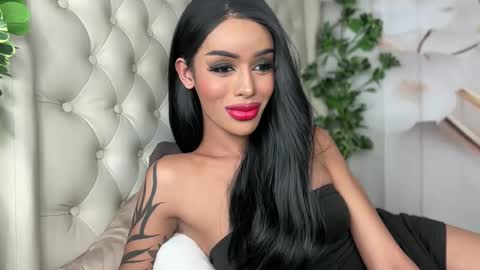 Jess online show from October 13, 5:07 am