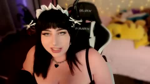 Snapshot of sugarrrbabydoll chatting on September 12, 9:15 pm Lucy Love online show from September 12, 9:15 pm