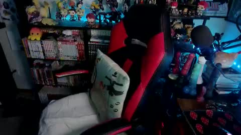 Snapshot of sugartsu chatting on April 4, 2:32 am Nami online show from April 4, 2:32 am