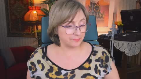 Vivien online show from February 5, 3:09 pm