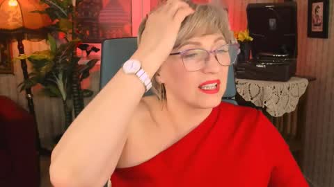 Vivien online show from February 12, 6:19 pm