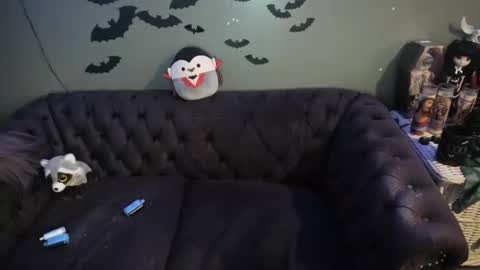 Sugary online show from February 18, 12:59 am