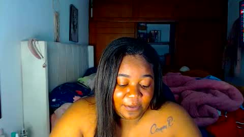 Cami   Back in 2 hours online show from January 18, 3:21 am