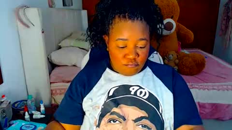 Cami   Back in 2 hours online show from April 22, 6:38 am