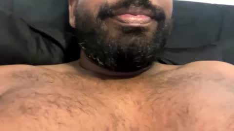 Snapshot of suggnight chatting on October 27, 1:26 pm Let me be your knight that saves you online show from October 27, 1:26 pm