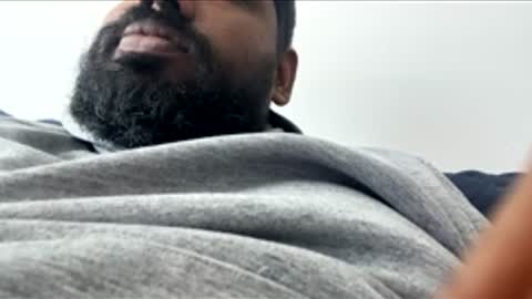 Snapshot of suggnight chatting on December 14, 4:23 pm Let me be your knight that saves you online show from December 14, 4:23 pm