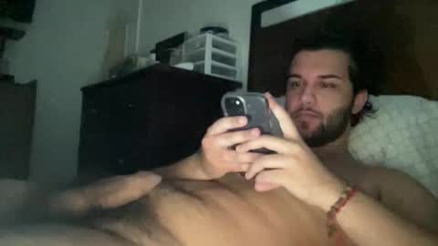 Snapshot of sugxr333xoxo chatting on February 25, 5:28 am john. online show from February 25, 5:28 am