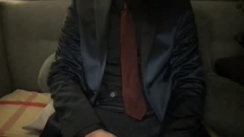 Snapshot of suitfetishez chatting on March 13, 4:30 am suitfetishez online show from March 13, 4:30 am