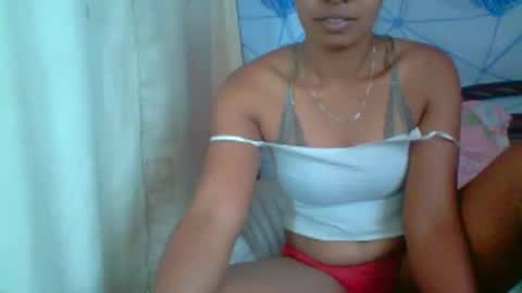 Snapshot of sukietalore chatting on May 18, 11:16 am SukieTalore online show from May 18, 11:16 am
