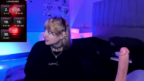    online show from December 6, 12:49 pm