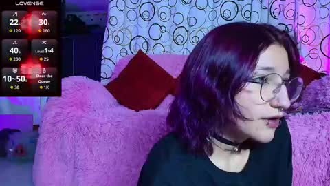    online show from September 8, 10:42 pm