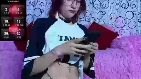    online show from September 23, 1:08 am