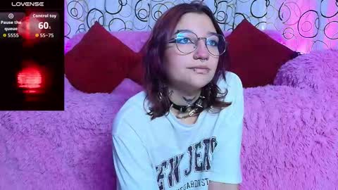    online show from December 2, 1:39 pm