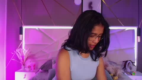 SUKI online show from March 30, 11:44 am